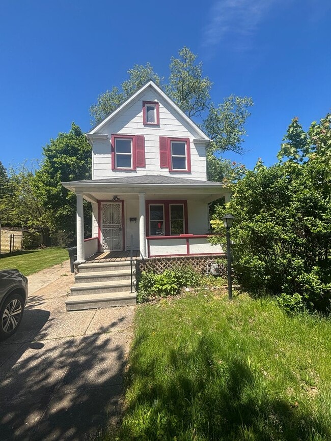 Building Photo - 3bd Single Cash Pay