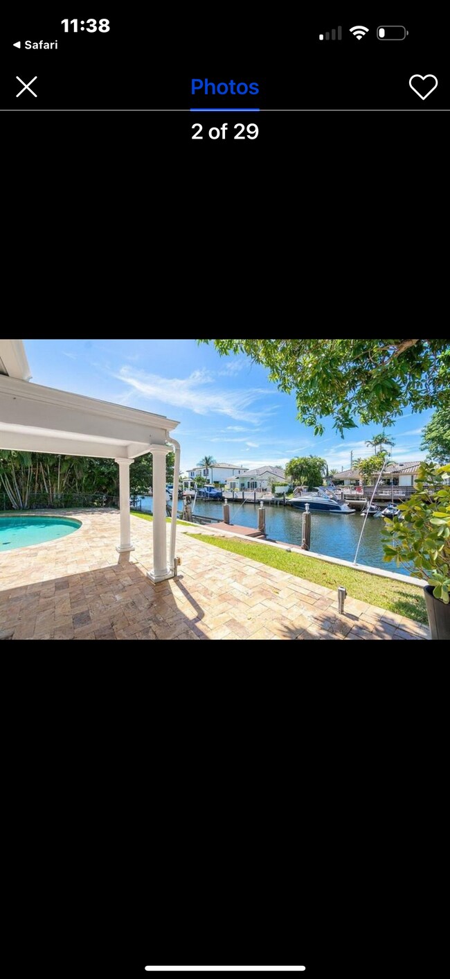 Photo - 740 NE 69th St