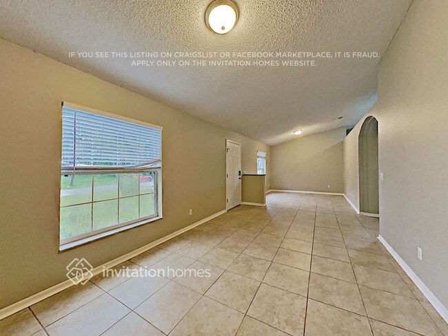 Photo - 720 SE Lansdowne Ave