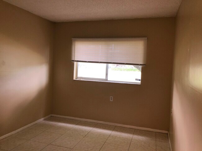 Photo - 1200 Lake Victoria Dr Unit #K