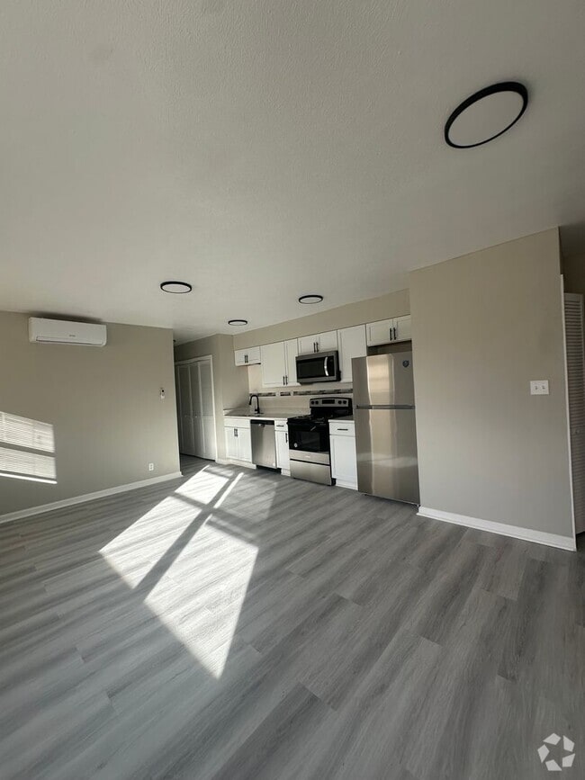 Building Photo - Live in Style at Bellagio East Living I: C... Unit A03 Rental