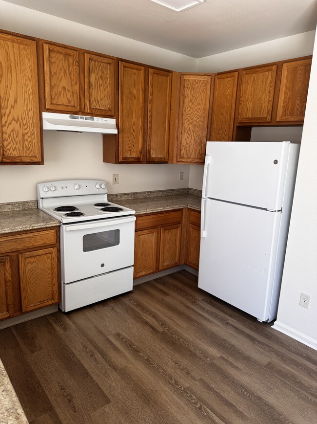 Photo - 134 S Elkhart St