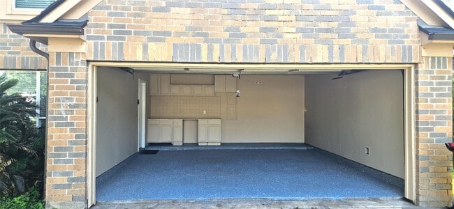 Photo - 3103 Barkers Crossing Ave