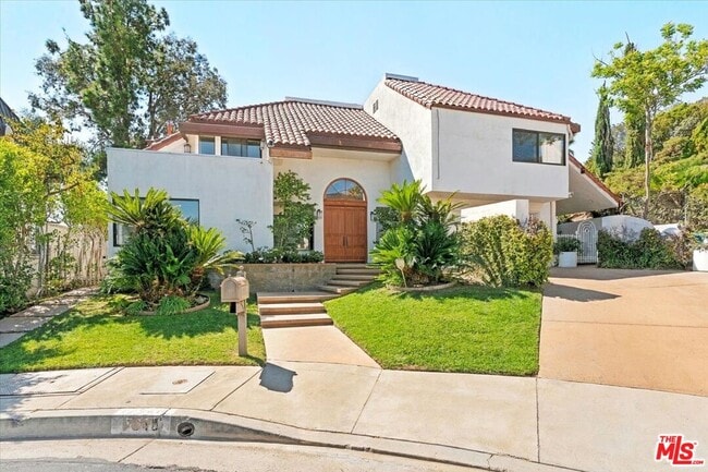 7940 Vulcan Dr