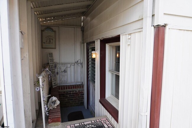 Photo - 4703 Ventnor Ave