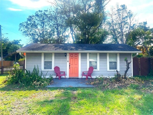 Building Photo - 6602 N 9th St Rental