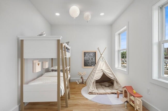 Photo - 215 Harrison Ave