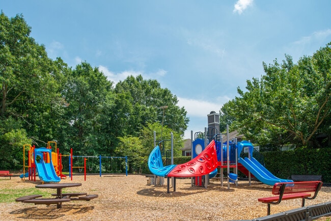Patio de juegos - The Oasis At Regal Oaks