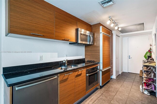 Photo - 50 Biscayne Blvd Unit 5209