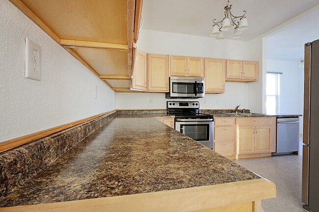 Photo - 814 2nd Ave NW