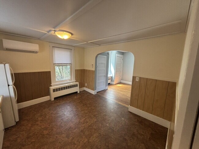 Photo - *** Studio Apartment for Rent – Historic Bath, Maine ***
