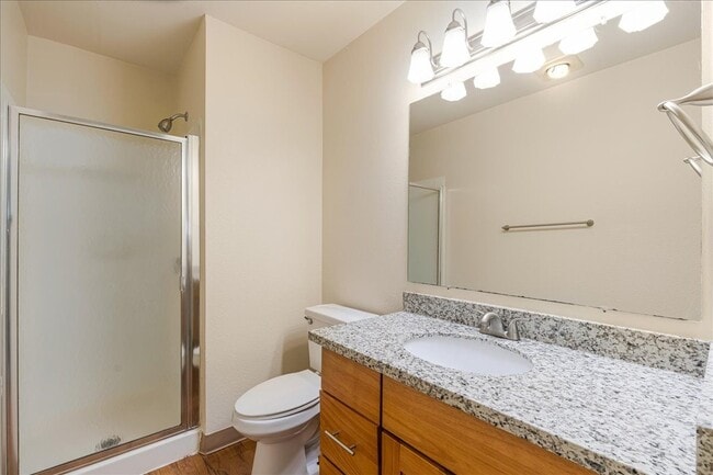 Photo - Cascade Woods Apartments