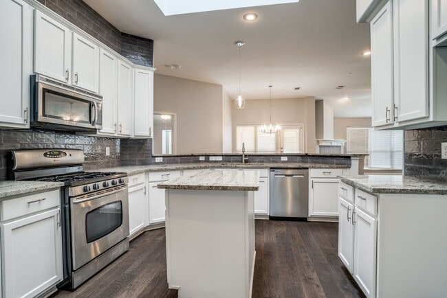 Photo - 3408 Hidden Valley Dr