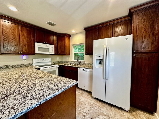 Photo - 1 Bedroom Riverside Bungalow