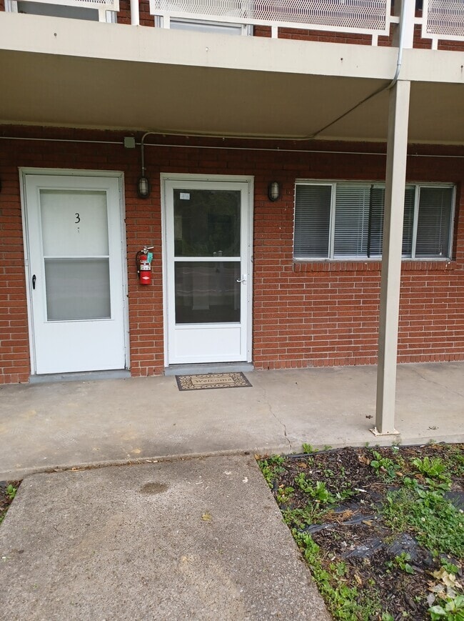 Building Photo - 5101 Asheville Hwy Rental