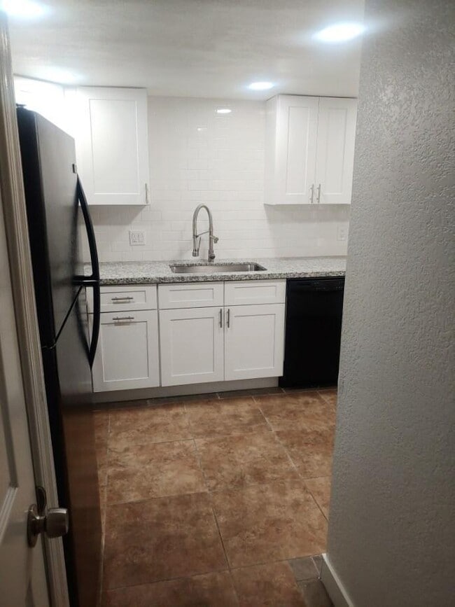 Photo - 11832 N Saguaro Blvd