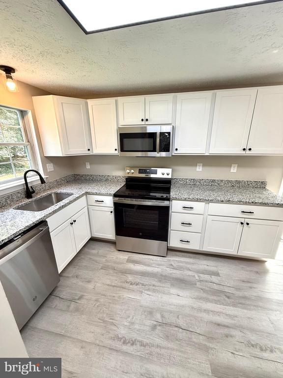 Photo - 4850 Magpie Ln