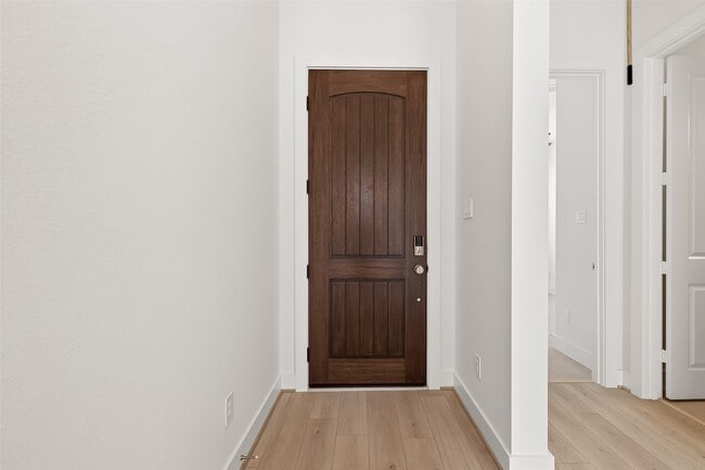 Photo - 4916 Northern Wds Dr