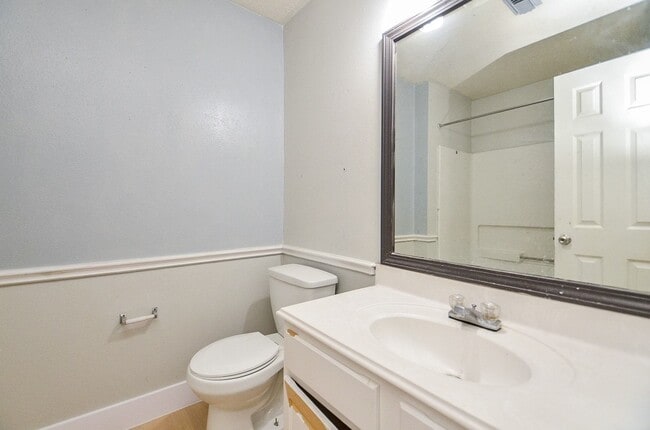 Photo - 16307 Scotch Hollow Ln
