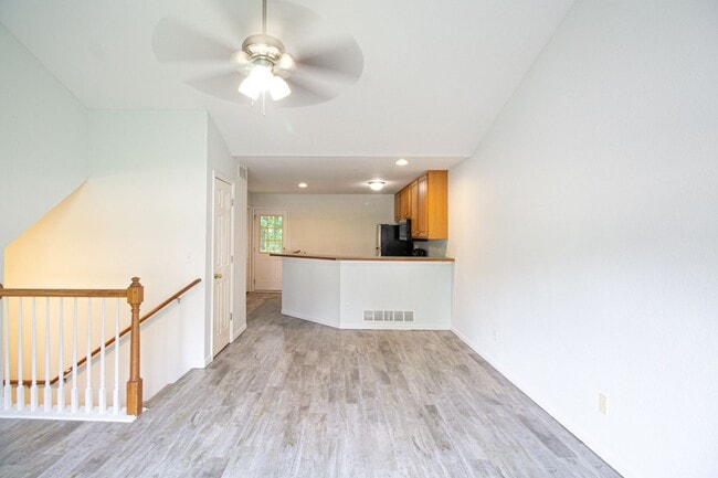 Photo - 5324-5326 Godas Unidad 5326 Godas Cir