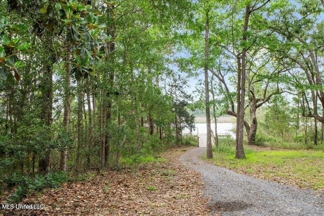 Photo - WATERFRONT CONDO FOR RENT