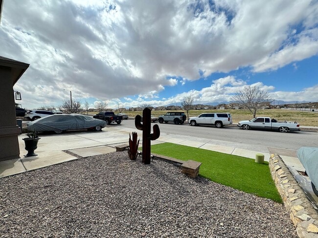 Photo - Northeast El Paso 3 Bed Refrig A/C Across From Park!