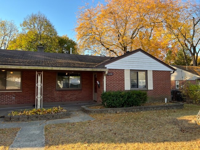 Front - 1608 Briedweng Ave Unit 1608