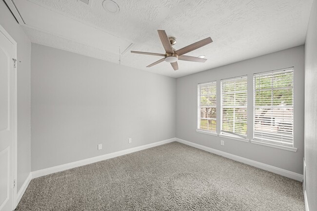Building Photo - 8611 Spruce Mill Dr