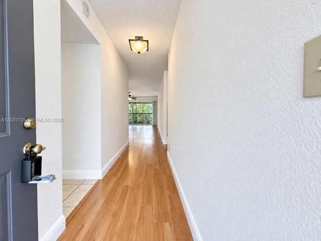 Photo - 8982 W Sample Rd Unit 204
