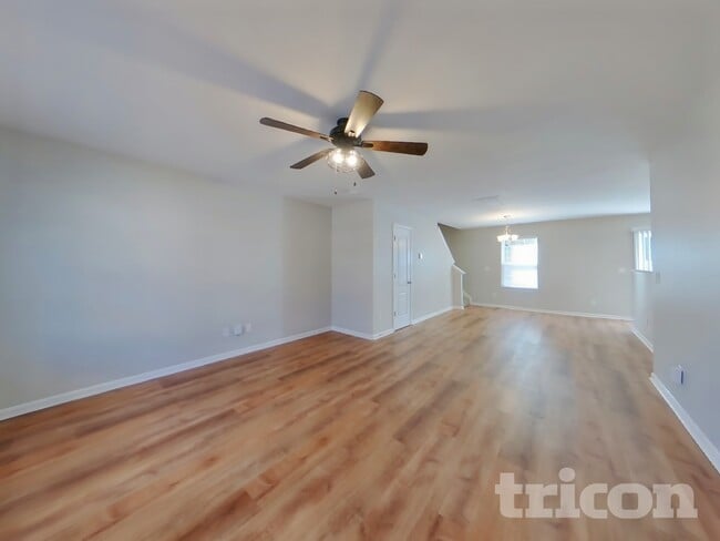 Photo - 933 Joselynn Drive