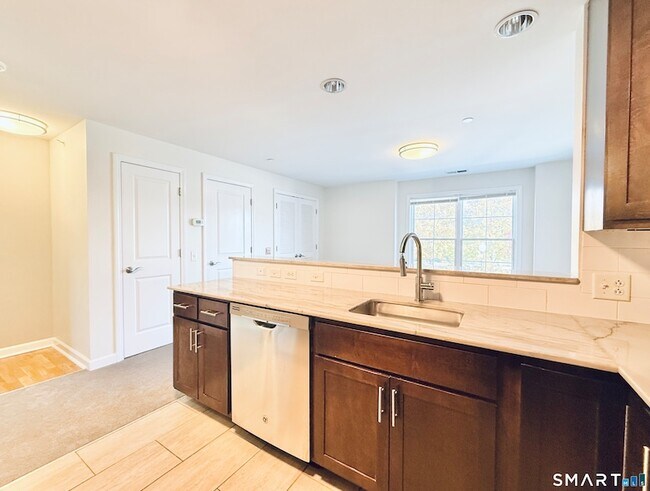 16 Merrell Ave