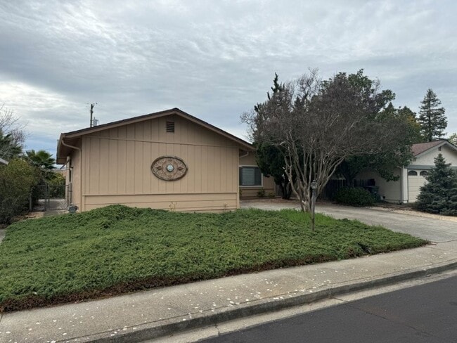 Photo - 2 Bedroom 2 Bath One Story Senior Community Vacaville *Star Rentals