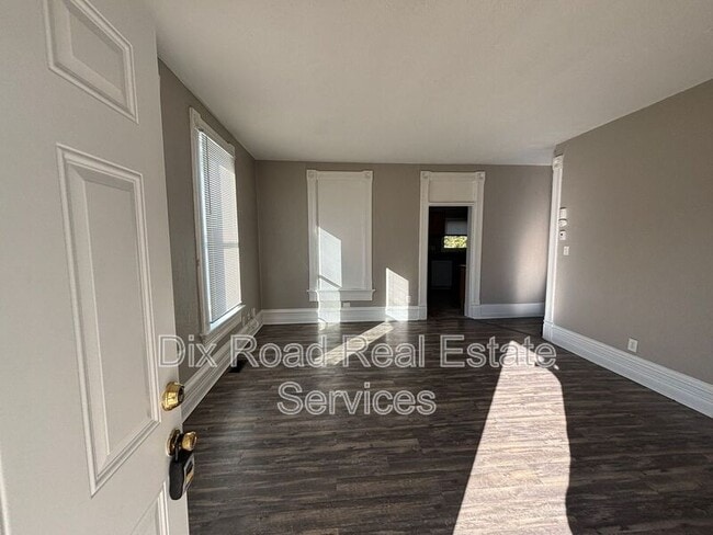 Photo - 107 North Second Street