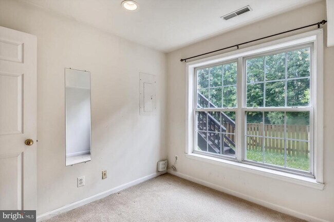 Photo - 5413 Summer Leaf Ln