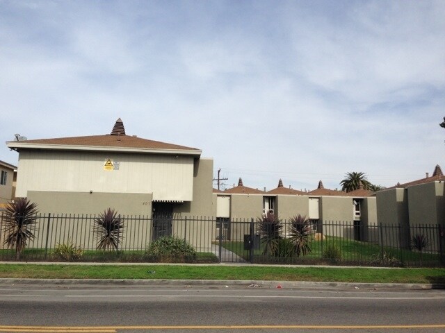 Photo - Finley Square Apartments