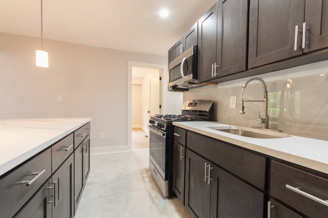 Photo - 1903 Country Ln Unidad 3BR