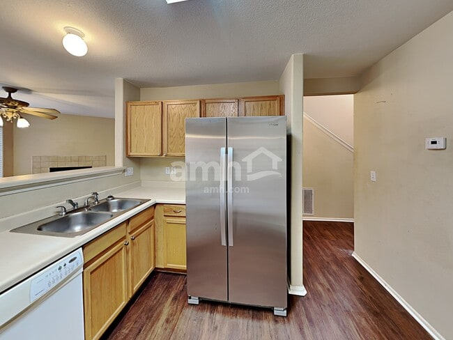 Photo - 1131 White Stone Way