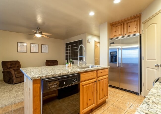 Photo - 3419 S River Rd