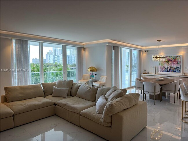 Photo - 19707 Turnberry Way Unit 6E