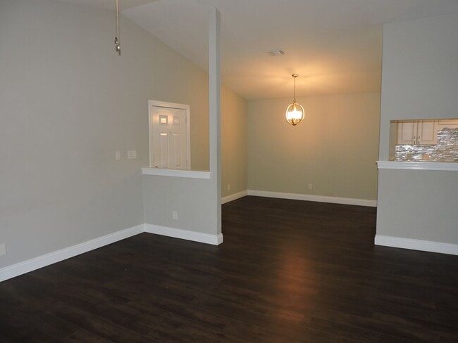 Photo - Convenient to schools, beaches & shopping.