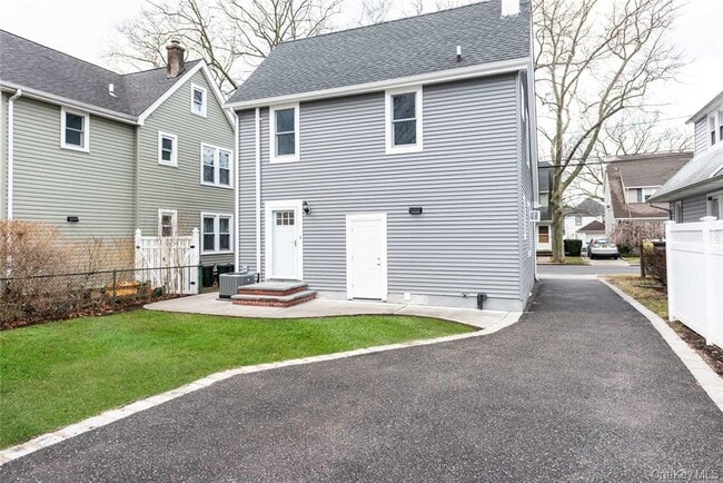 Photo - 9 Capitol Ave Unit Upper level