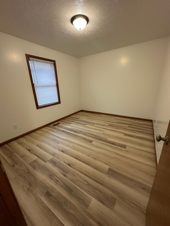 Photo - 999 Spring Crossing Dr Unidad 999-B