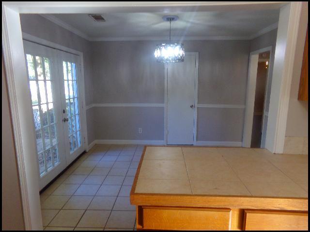 Photo - 15 Lillie St