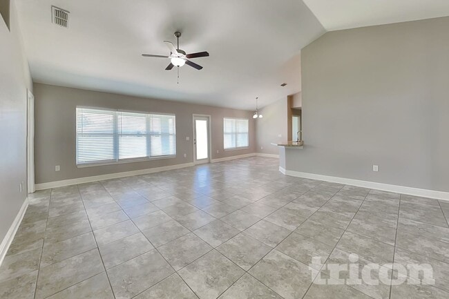 2471 Twin Lake View Rd