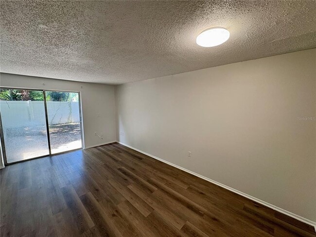 Photo - 409 57th Ave Dr E