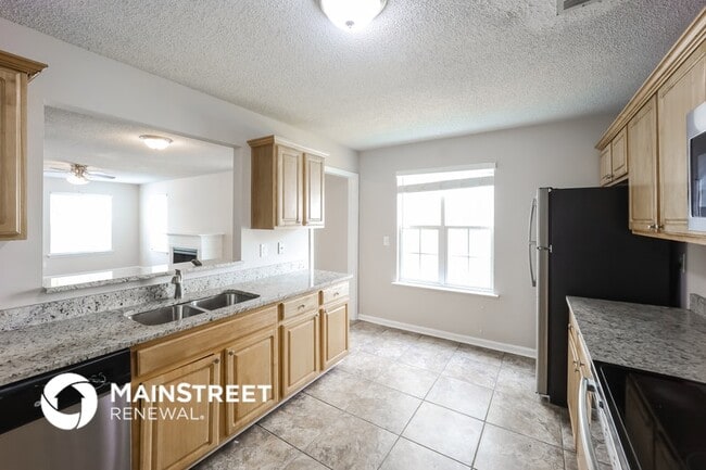 Photo - 6117 Hickory Ln Dr