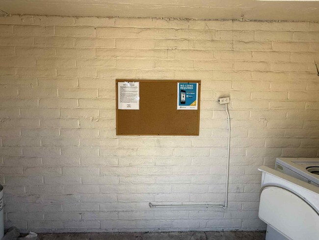 Photo - 2147 S Winstel Ave