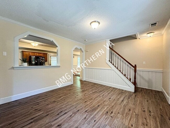 Photo - 240 Norman Rd