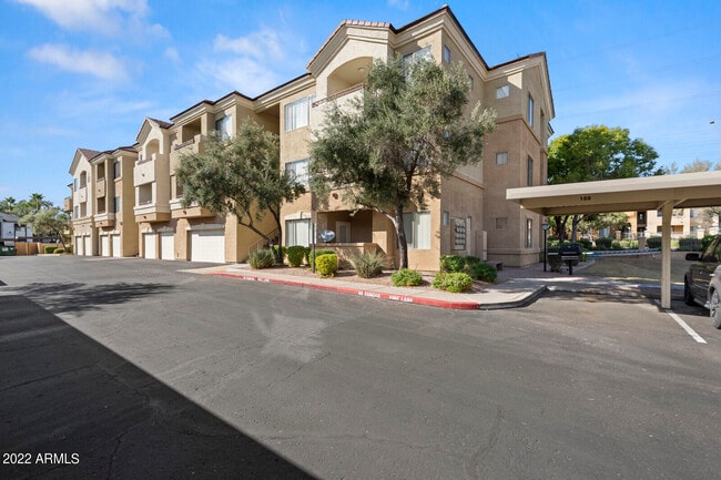 Building Photo - 18416 N Cave Creek Rd Unit 2038