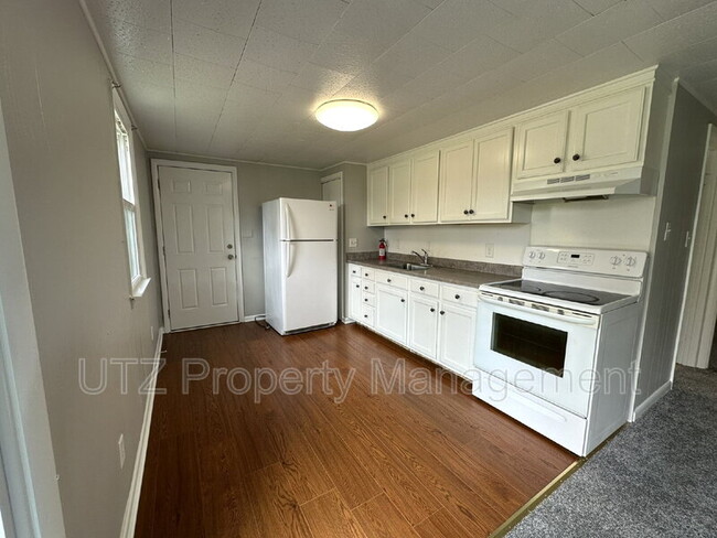 Photo - 1118 Jim Dot Dr